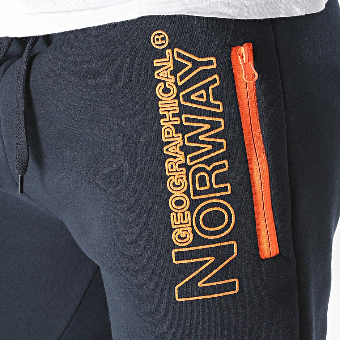 Coupon 🥰 Pantalon Jogging Maboul Bleu Marine de Geographical Norway 👏 2 Coupon 🥰 Pantalon Jogging Maboul Bleu Marine de Geographical Norway 👏 – Image 2