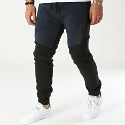 Grosses soldes 🔔 Pantalon Jogging Moriarty Noir Bleu Marine de Geographical Norway 😀