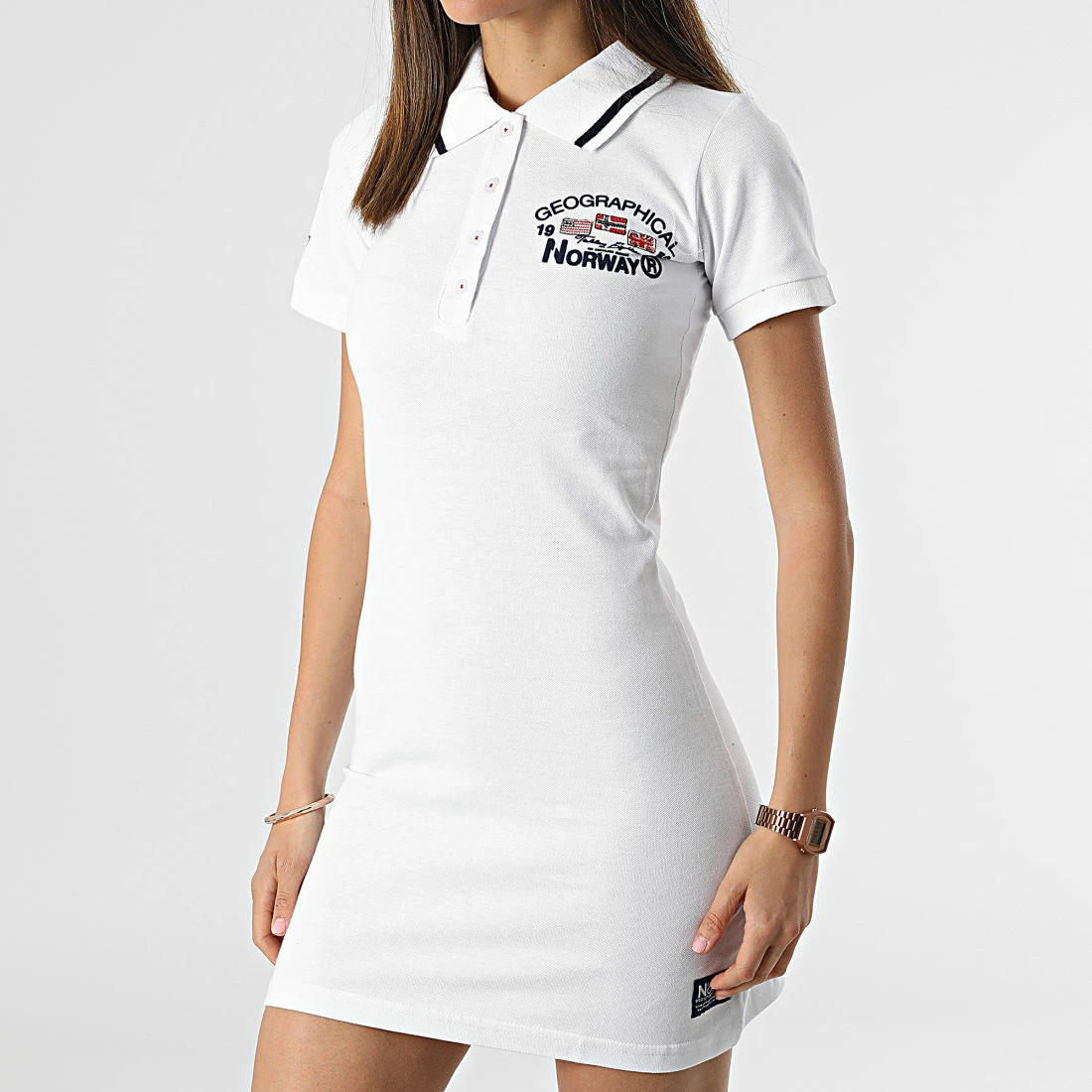 Sortie ✨ Robe Polo Manches Courtes Femme Kotchella Blanc de Geographical Norway 🥰 3 Sortie ✨ Robe Polo Manches Courtes Femme Kotchella Blanc de Geographical Norway 🥰 – Image 3