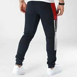 Le moins cher 😍 Pantalon Jogging Tricolore Molem Bleu Marine de Geographical Norway 🌟 7 Le moins cher 😍 Pantalon Jogging Tricolore Molem Bleu Marine de Geographical Norway 🌟 -Geographical Norway Soldes Boutique geographical norway 310811 MOLEM NAVY 20220325T155143 04