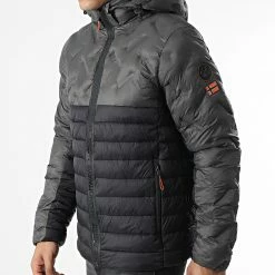 Meilleure vente ⭐ Doudoune Capuche Burator Noir Gris Anthracite de Geographical Norway 🔔 -Geographical Norway Soldes Boutique geographical norway 346946 BURATOR DARK GREY 20221108T154418 03