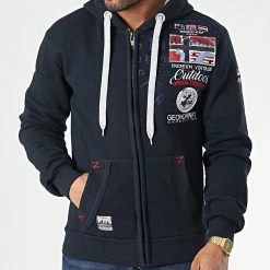 Offres 🎉 Sweat Zippé Capuche Gotham Bleu Marine de Geographical Norway 😀 -Geographical Norway Soldes Boutique geographical norway 347320 GOTHAM NAVY 20221110T152312 03
